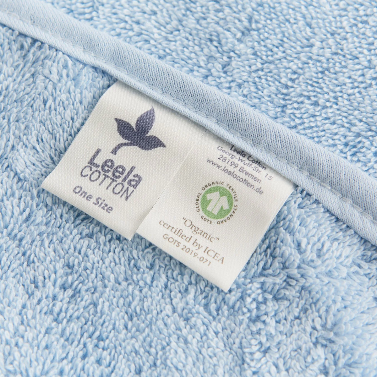 Richtig dickes Kuschel Baby Badetuch aus feiner BIO Baumwolle von Leela Cotton