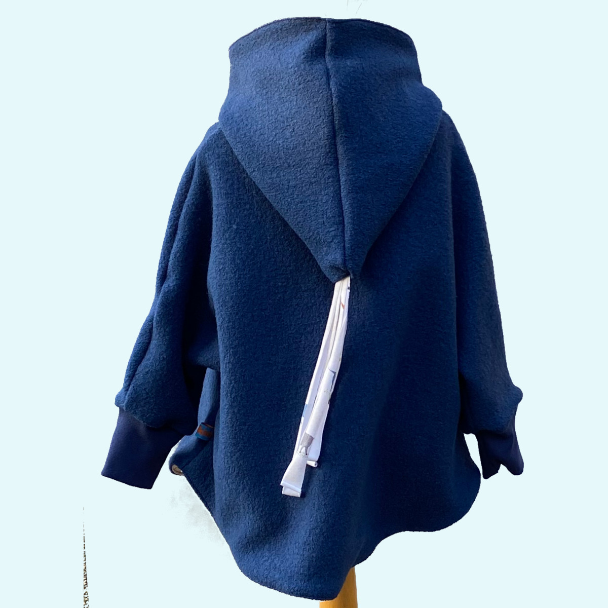 Zwergen Mäntelchen aus 100% Schurwolle von Wollkids