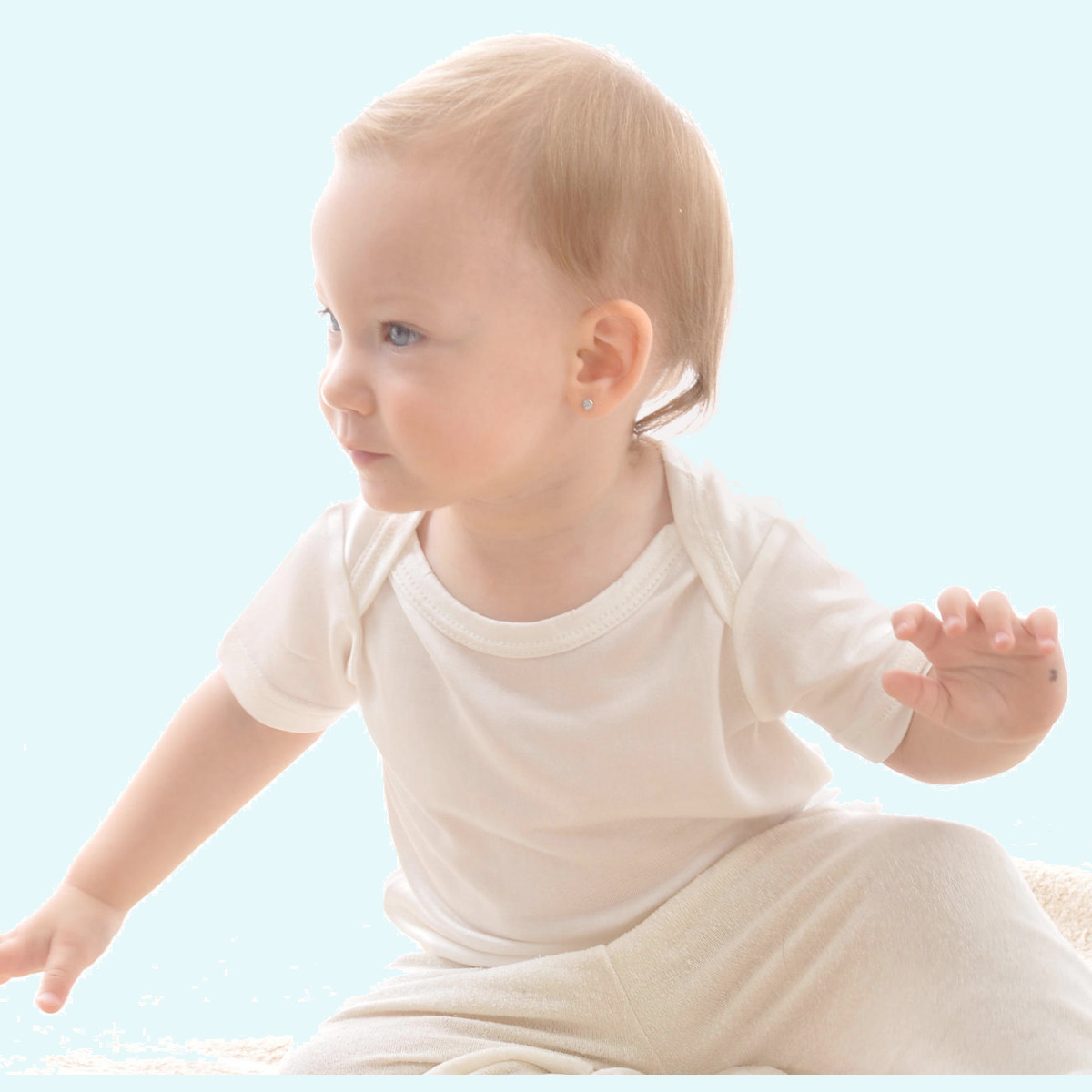 Baby Sommer Schlupfhemd aus 100% organic Seide -Alkena natur Sommer Schlupfhemd für Babys aus 100% organic Seide von Alkena - natur