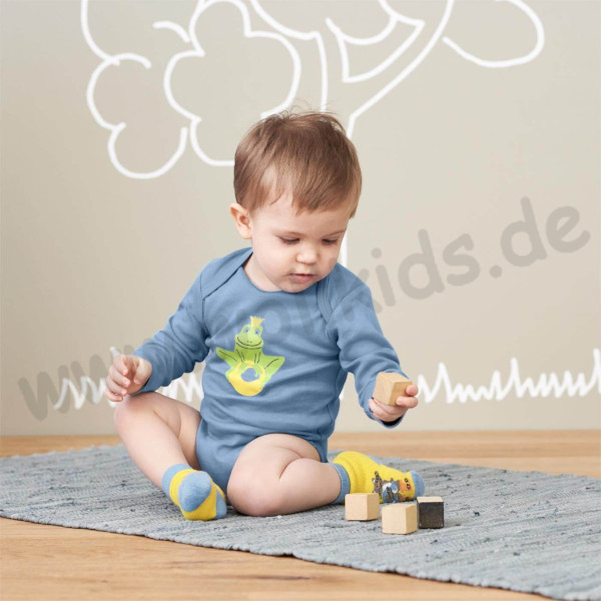Süßer langarm Baby Body aus 100% Bio Baumwolle - Living Crafts Langarm Baby Body aus 100% Bio Baumwolle von Living Crafts